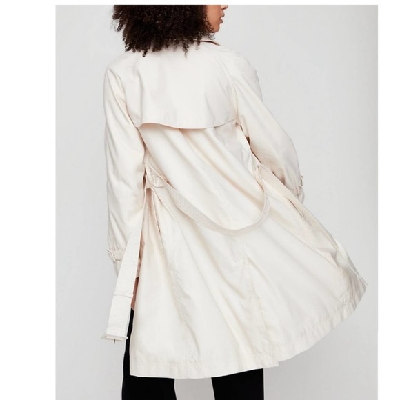Aritzia Babaton Theodore Trench Coat - Picture 2 of 9